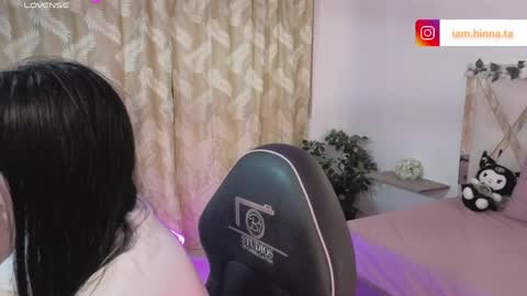 HINNA online show from May 11, 3:23 am