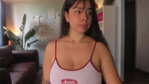 Hinnata online show from September 25, 3:05 pm