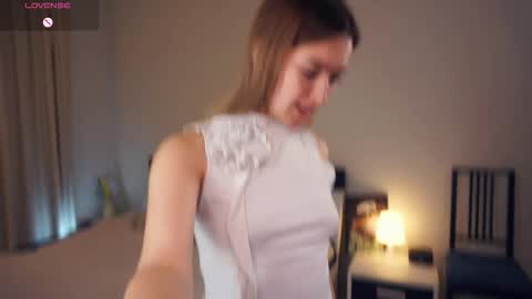 Snapshot of hip_hop_baby chatting on October 10, 7:13 pm Leya Day Mary Night PvT Open online show from October 10, 7:13 pm