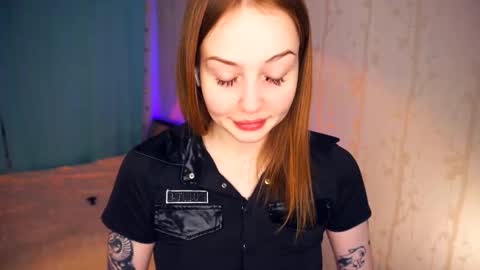 Snapshot of hip_hop_baby chatting on November 28, 7:44 am Leya Day Mary Night PvT Open online show from November 28, 7:44 am