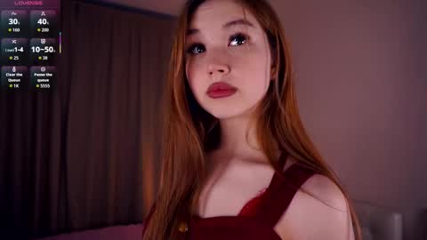 Snapshot of hip_hop_baby chatting on December 17, 9:21 pm Leya Day Mary Night PvT Open online show from December 17, 9:21 pm