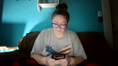 Bella online show from September 25, 11:47 am