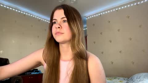 I am Amy ntmu Lets hit 10 Thumbs Up together online show from April 1, 1:41 pm