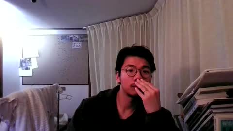 Snapshot of hirvirdish chatting on February 25, 4:05 pm Taick online show from February 25, 4:05 pm