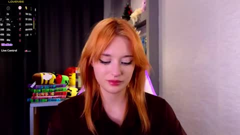 Ella online show from October 20, 5:35 pm