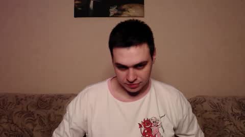 Snapshot of hisoka_morow_ chatting on February 5, 1:43 am Hisoka online show from February 5, 1:43 am