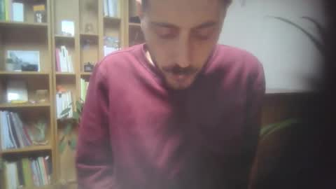 hitmenoww online show from November 2, 11:45 am