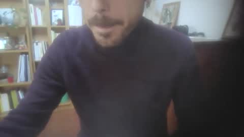 hitmenoww online show from April 2, 7:28 am