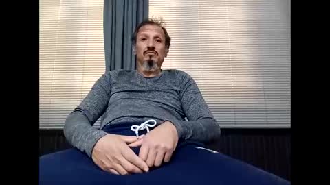 CandyboxHunter44 online show from February 12, 10:21 am