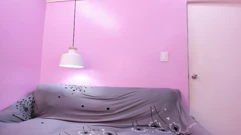 Snapshot of hiyakasudere chatting on March 12, 6:47 pm hiyakasudere online show from March 12, 6:47 pm