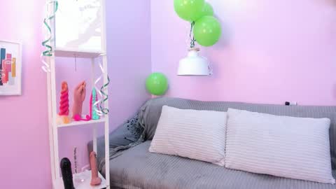 Snapshot of hiyakasudere chatting on March 18, 6:33 pm hiyakasudere online show from March 18, 6:33 pm