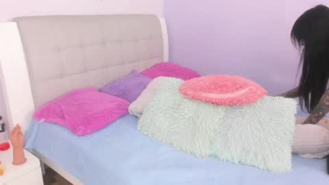 Snapshot of hiyakasudere_ chatting on October 8, 6:27 pm hiyakasudere_ online show from October 8, 6:27 pm