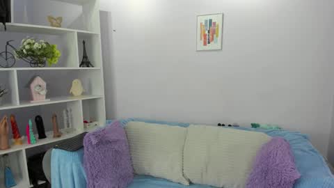 Snapshot of hiyakasudere_ chatting on October 9, 6:28 pm hiyakasudere_ online show from October 9, 6:28 pm