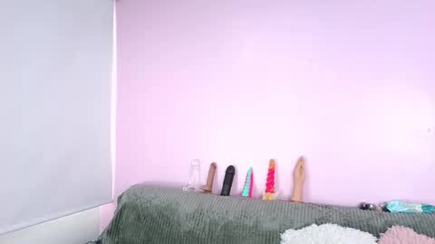 Snapshot of hiyakasudere_ chatting on October 22, 6:51 pm hiyakasudere_ online show from October 22, 6:51 pm