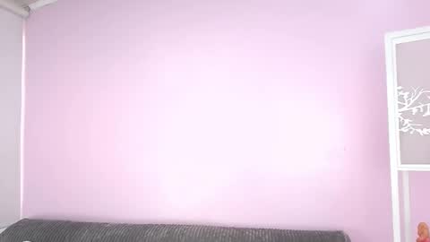 Snapshot of hiyakasudere_ chatting on November 4, 6:29 pm hiyakasudere_ online show from November 4, 6:29 pm