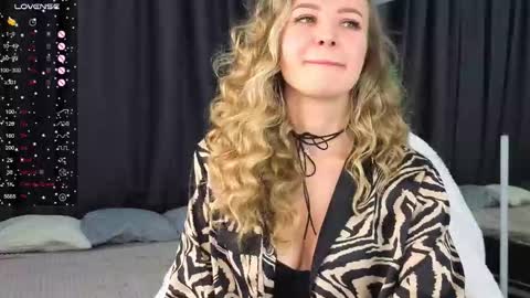 Ksenia online show from October 22, 1:06 am