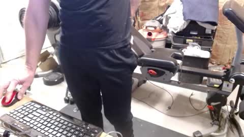 Snapshot of hnic9999 chatting on February 17, 12:45 pm Nick online show from February 17, 12:45 pm