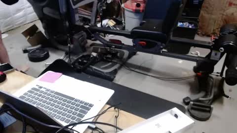 Snapshot of hnic9999 chatting on March 23, 12:09 pm Nick online show from March 23, 12:09 pm