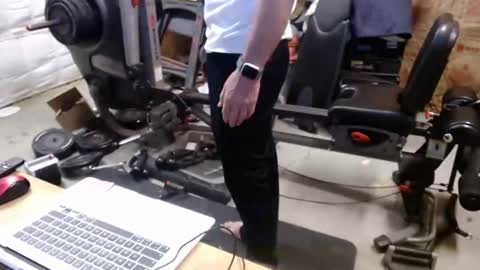 Snapshot of hnic9999 chatting on March 29, 11:43 am Nick online show from March 29, 11:43 am