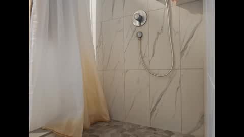 hockeyjock17 online show from March 30, 12:06 pm