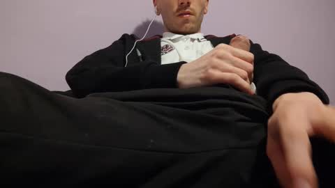 Snapshot of hocthus chatting on February 4, 2:53 pm Hocthus - online show from February 4, 2:53 pm
