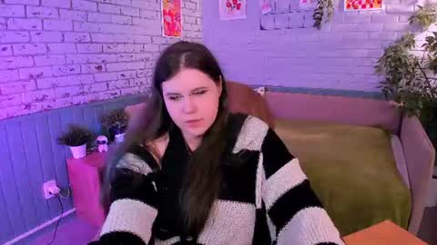 Snapshot of hoctra_neith chatting on June 24, 6:34 am Hanna online show from June 24, 6:34 am