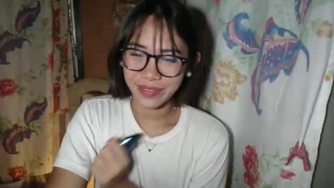 Karrie3 online show from February 13, 4:47 pm