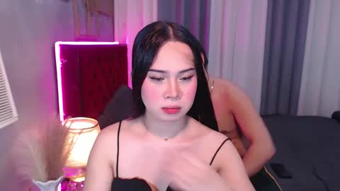 hoelymolly online show from November 12, 8:59 am