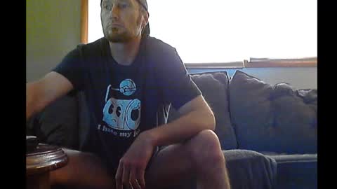 Snapshot of holefilla33 chatting on March 22, 3:26 pm holefilla33 online show from March 22, 3:26 pm