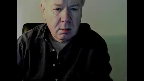 Snapshot of holgerhb53 chatting on February 20, 9:55 am Holger online show from February 20, 9:55 am