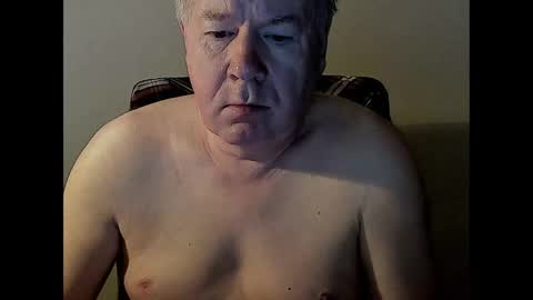 Snapshot of holgerhb53 chatting on February 22, 3:58 pm Holger online show from February 22, 3:58 pm