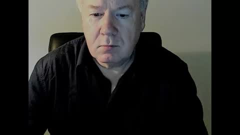 Snapshot of holgerhb53 chatting on February 27, 2:10 pm Holger online show from February 27, 2:10 pm