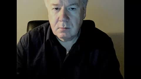 Snapshot of holgerhb53 chatting on March 1, 5:09 am Holger online show from March 1, 5:09 am