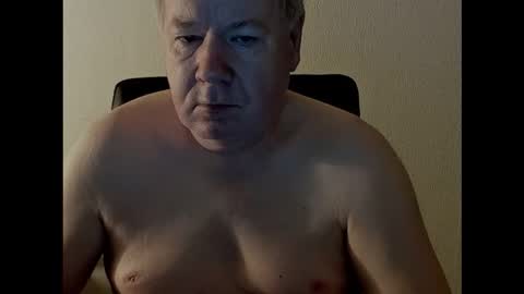 Snapshot of holgerhb53 chatting on September 20, 1:50 am Holger online show from September 20, 1:50 am