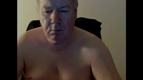 Snapshot of holgerhb53 chatting on September 29, 3:28 pm Holger online show from September 29, 3:28 pm