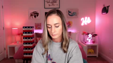 Holi Hurricane online show from November 23, 3:50 am