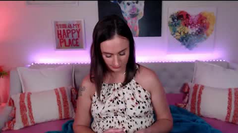 Holi Hurricane online show from May 14, 2:51 am