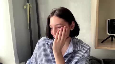 Snapshot of hollisguerrette chatting on March 8, 5:44 am Sofia online show from March 8, 5:44 am