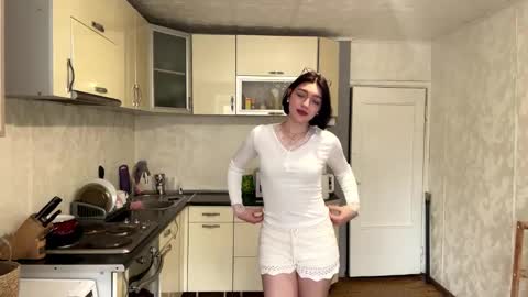 Snapshot of hollisguerrette chatting on March 9, 5:22 am Sofia online show from March 9, 5:22 am