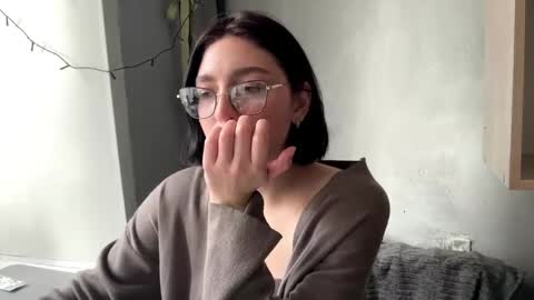 Snapshot of hollisguerrette chatting on March 22, 7:45 am Sofia online show from March 22, 7:45 am