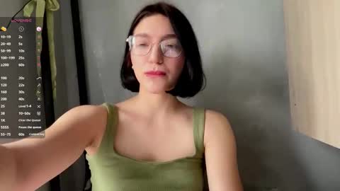 Snapshot of hollisguerrette chatting on March 30, 6:14 am Sofia online show from March 30, 6:14 am