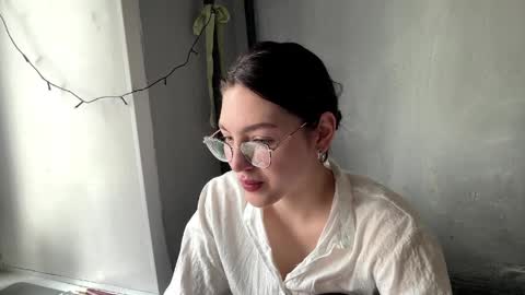 Snapshot of hollisguerrette chatting on March 31, 5:52 am Sofia online show from March 31, 5:52 am