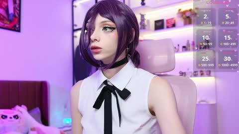 Holli online show from April 1, 10:38 am