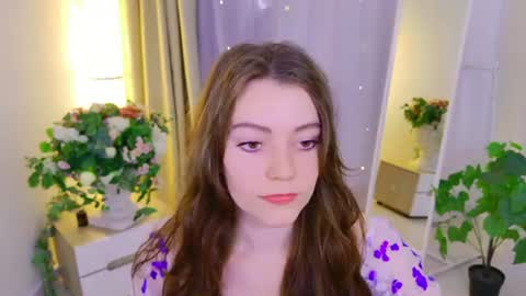 Lana online show from June 28, 2:23 pm