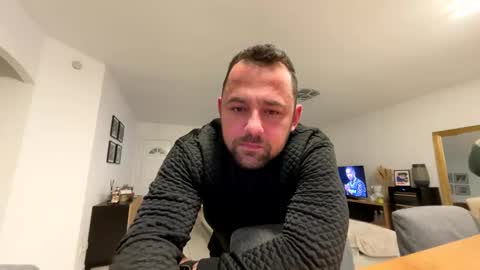 hollyandelon online show from January 16, 2:15 am