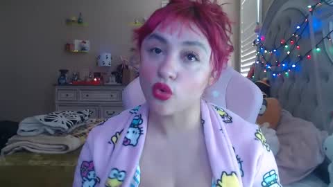 Holly Kitty online show from March 10, 6:45 pm