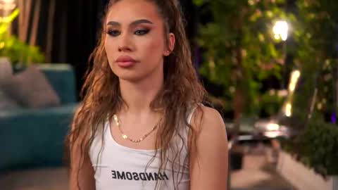 Bea online show from March 30, 7:53 am