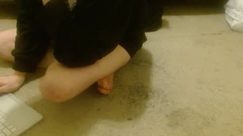 Holly Hawkes online show from October 15, 3:50 am