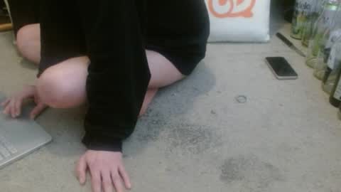 Holly Hawkes online show from March 30, 11:39 pm