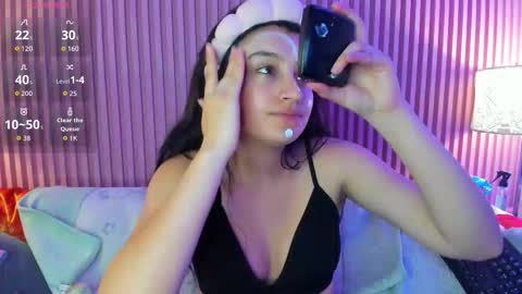 Holly online show from October 10, 11:31 am